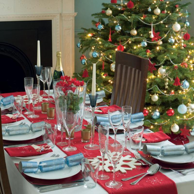 christmas-table