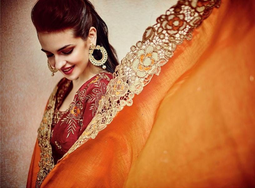 How To Choose A Perfect Saree
