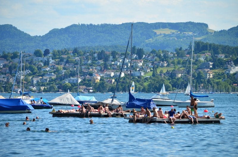 Summer-time-at-Lake-Zurich