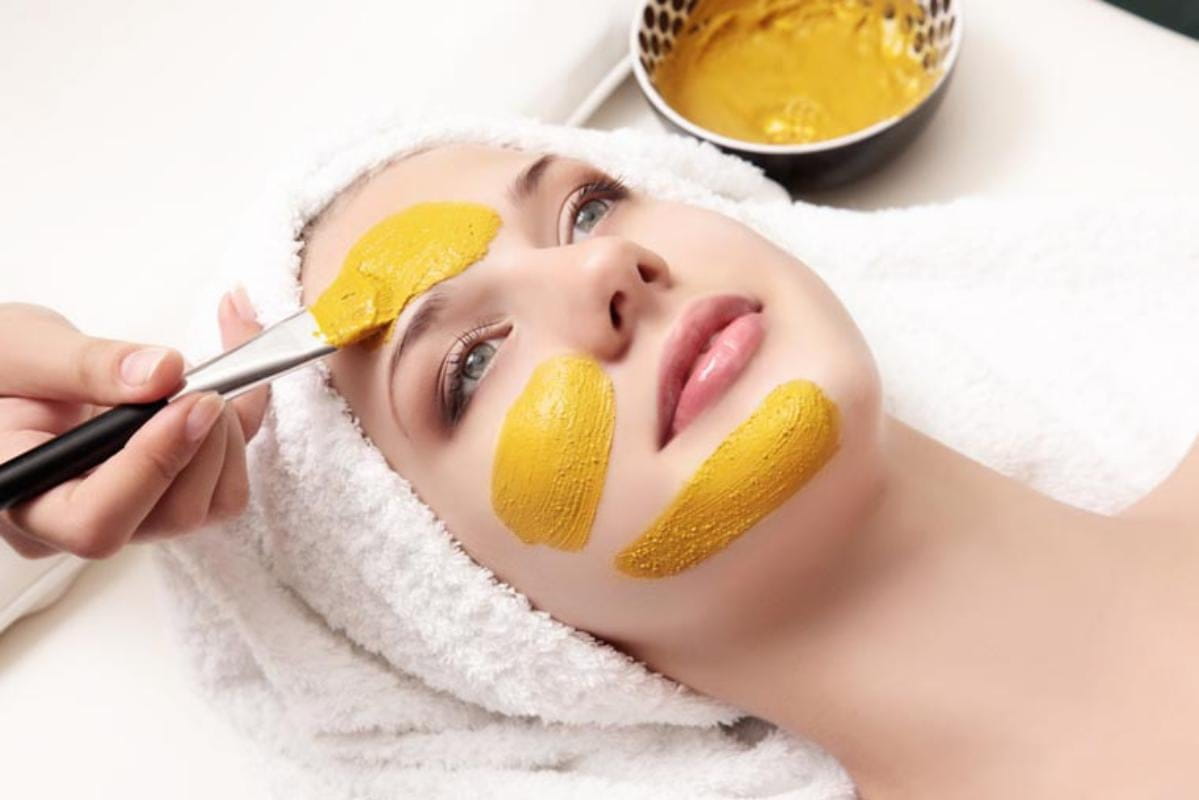 Turmeric-Face-Packs-For-Different-Skin-Types