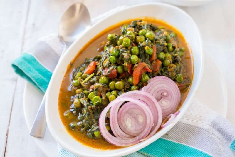 Methi Palak Matar Curry