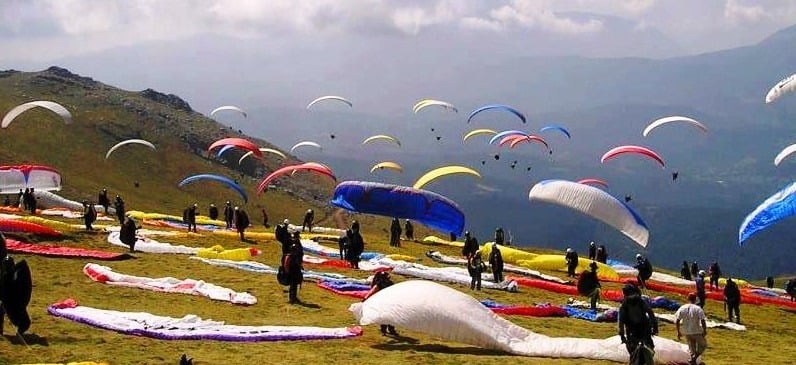 Paragliding Destinations in India