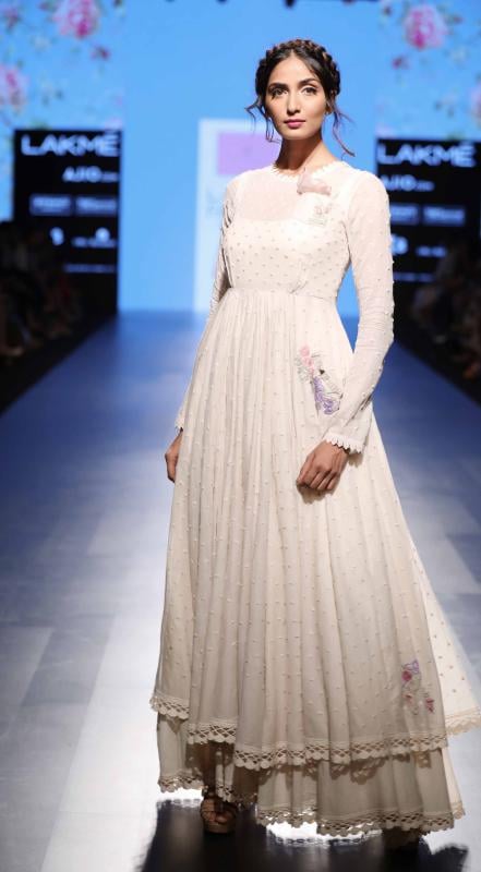 1 Anushree Reddy at LFW SR 17 (2)