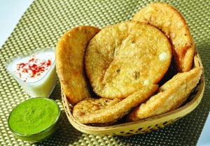 Khasta Besan Kachori