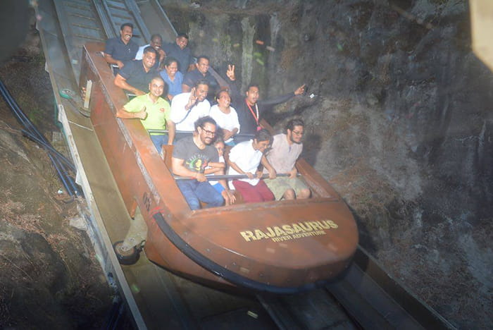 Aamir Khan Celebrated Azad Birthday At Theme Park