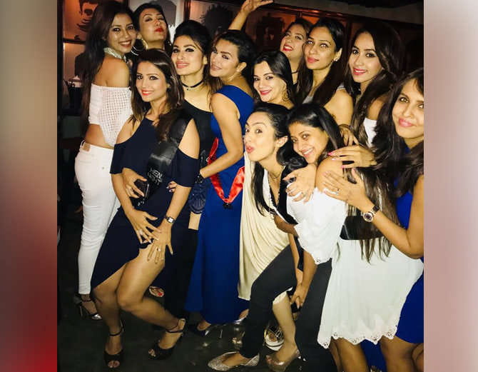 TV actress Aashka Goradia bachelorette Party