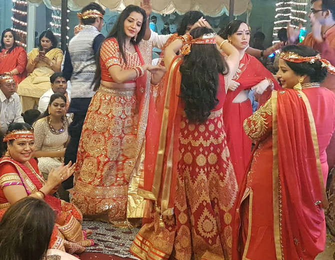 Bharti Singh, Haarsh Limbachiyaa, Mata Ki Chowki