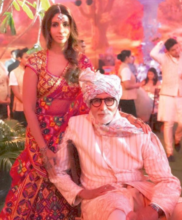 Amitabh Bachchan shares wedding album pics