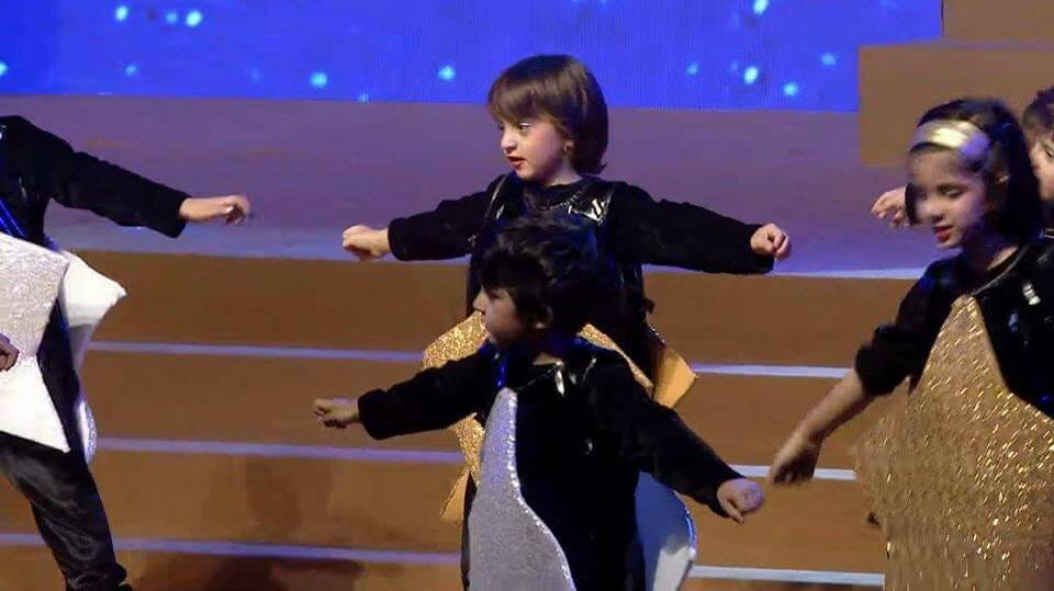 AbRam, Aaradhya Perform, School Annual Day