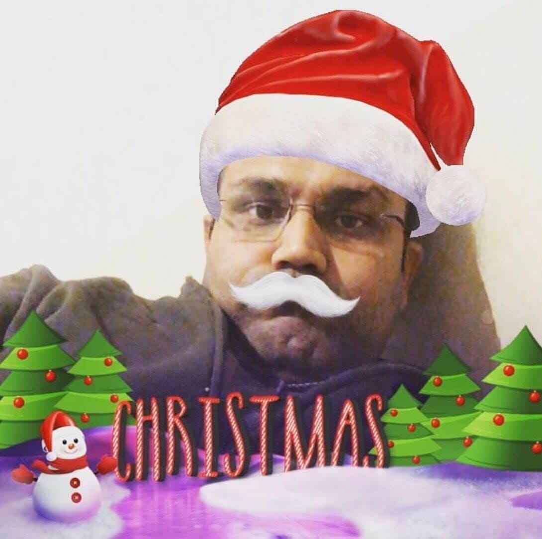 Virendra Sehwag Turns Santa On Christmas