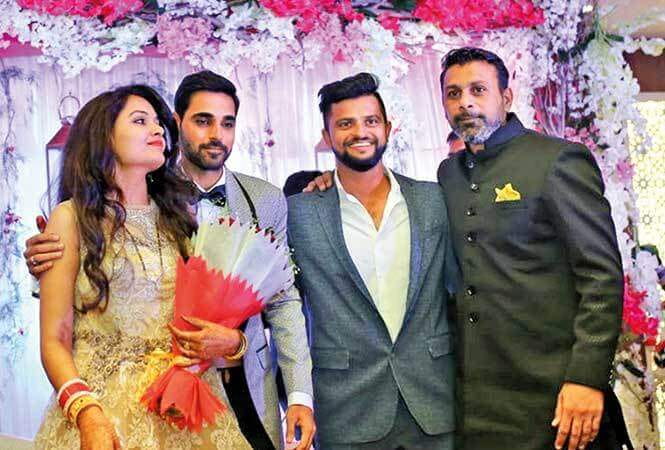 wedding & Reception Pictures Of Cricketer Bhuvneshwar Kumar