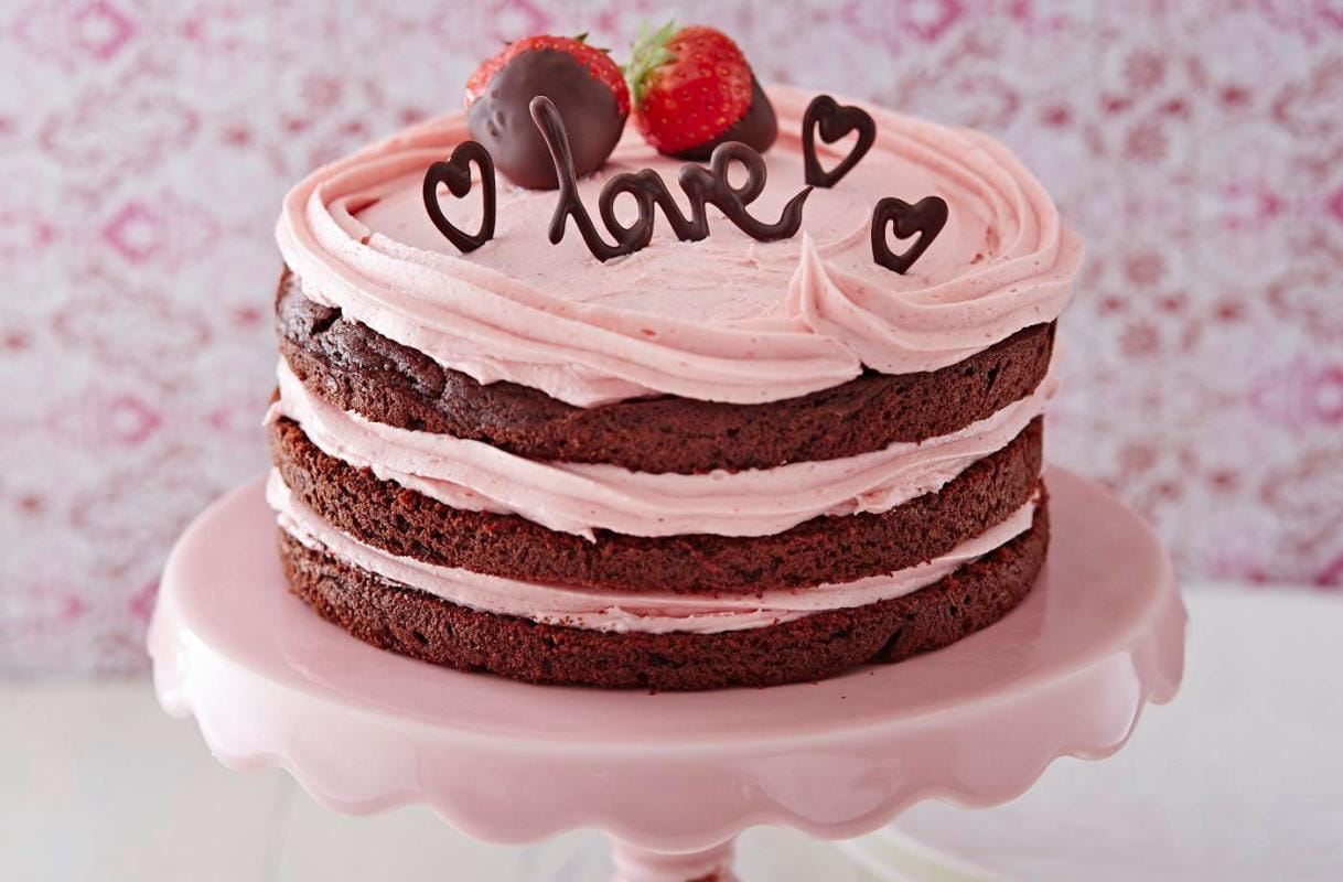 Strawberry Chocolate Cake