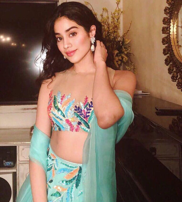 Janhvi kapoor turns 21 and missing her mother sridevi