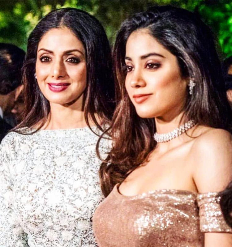 Janhvi kapoor turns 21 and missing her mother sridevi