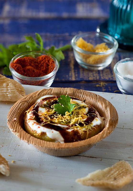 Dahi-Aloo Tikki, Popular Street Food