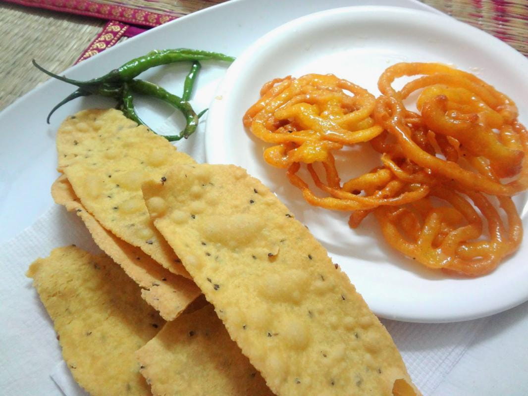 Fafda, Popular Gujarati Snack