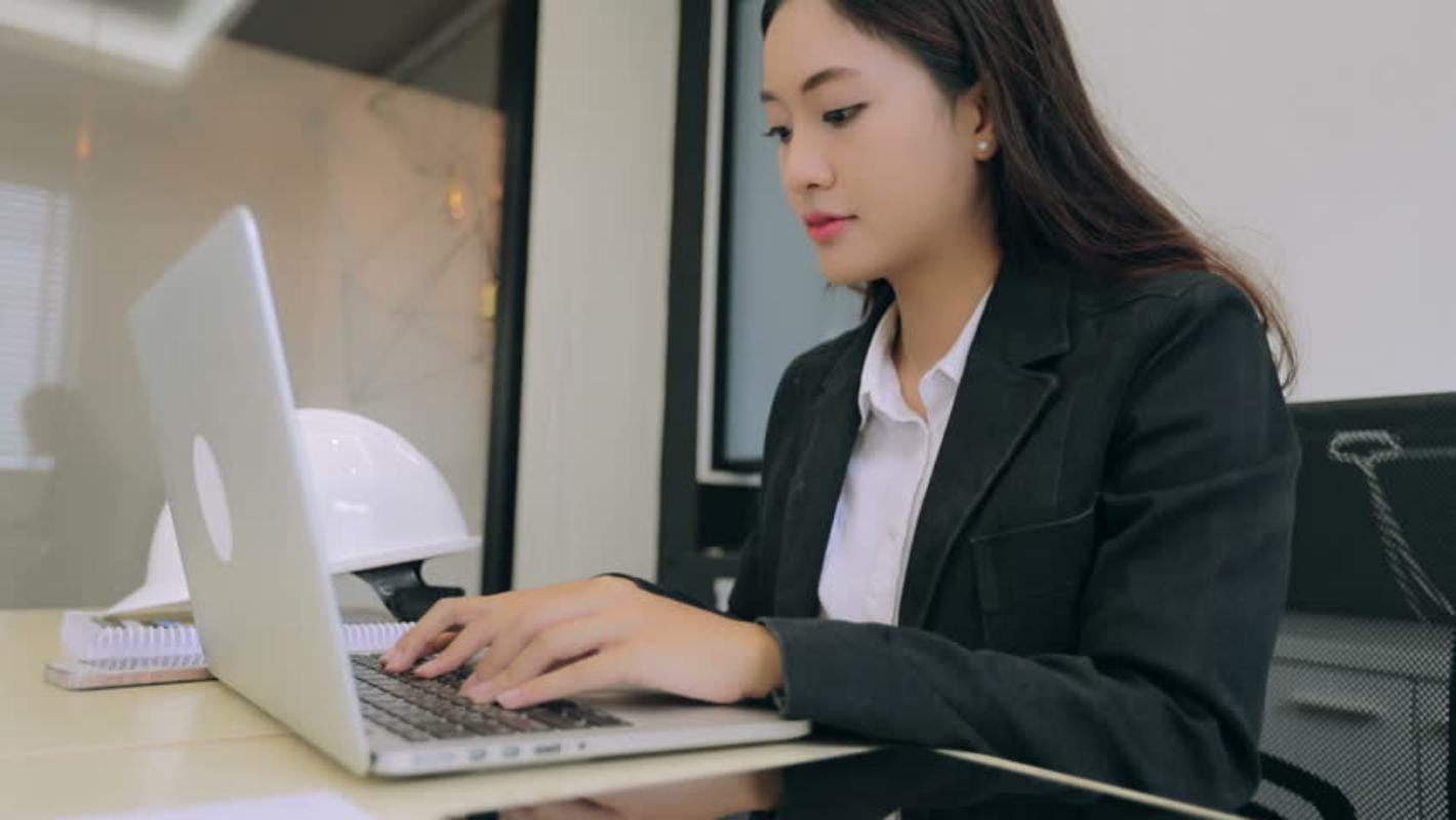 Financially Smart Tricks For Women