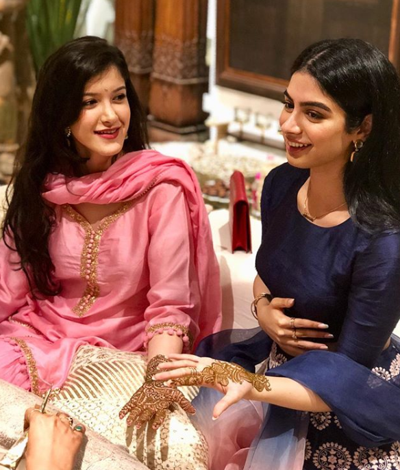 Sonam Kapoor, Mehendi Ceremony