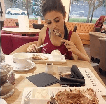 Celebrity Fitness, Beauty And Fitness Secret, Mouni Roy