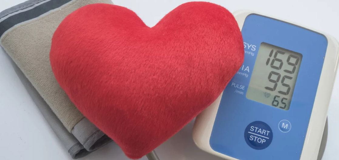 ब्लडप्रेशर से जुड़ी 10 भ्रांतियों का सच (10 High Blood Pressure Myths: Get the Facts)