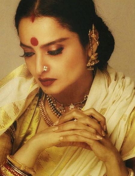 Pics Of Rekha