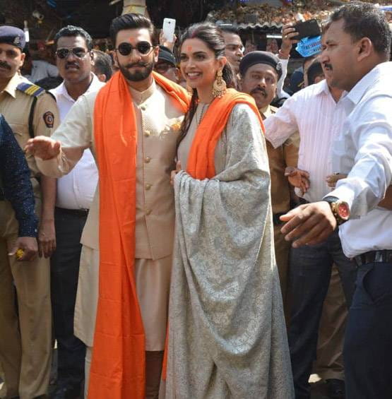 Deepika And Ranveer Visit Siddhivinayak Temple