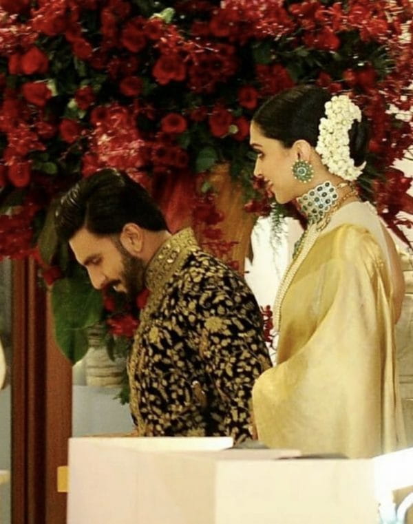 Deepveer Banglore Pics