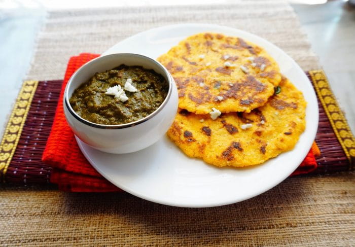 Sarson Ka Saag Or Makki Ki Roti