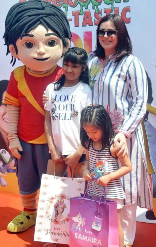 Karanveer Bohra Holi Party