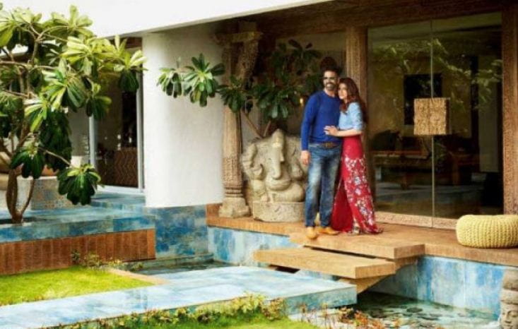 Akshay kumar, Twinkle's Luxurious Seaside Home