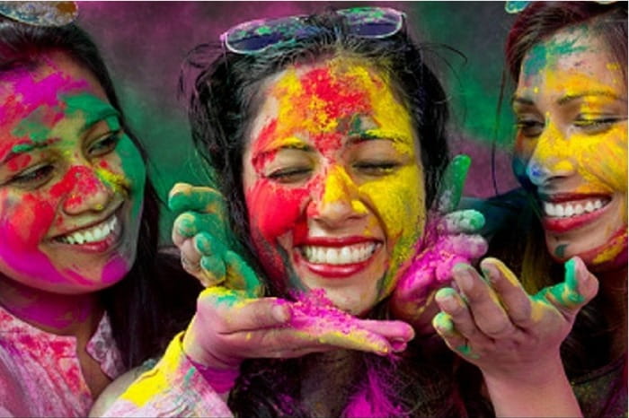 Ways To Remove Holi Colours