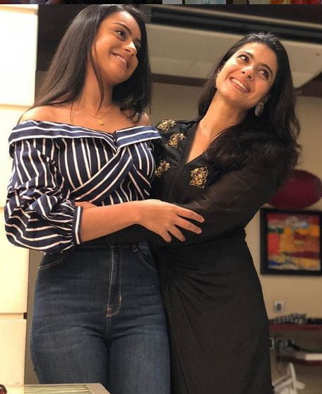 Kajol With Her Duaghter Nysaa Devgan