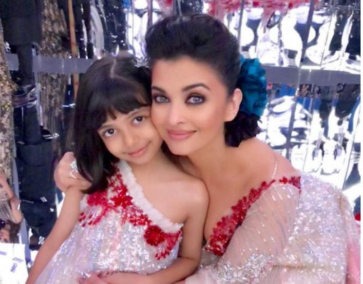 Aishwarya Rai Bachchan With Aaradhya Bachchan