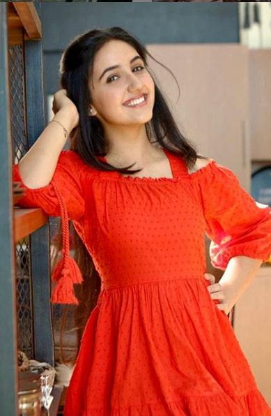 Ashnoor Kaur