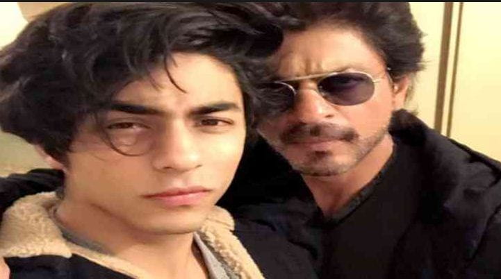 Shah Rukh Khan With Son Aryan