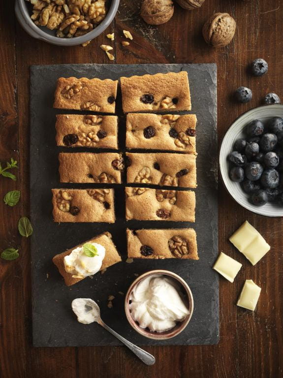 White Chocolate With Walnut Bite