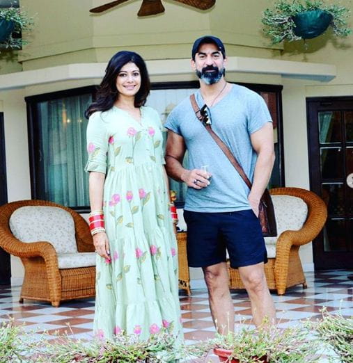 Nawab Shah with Pooja Batra