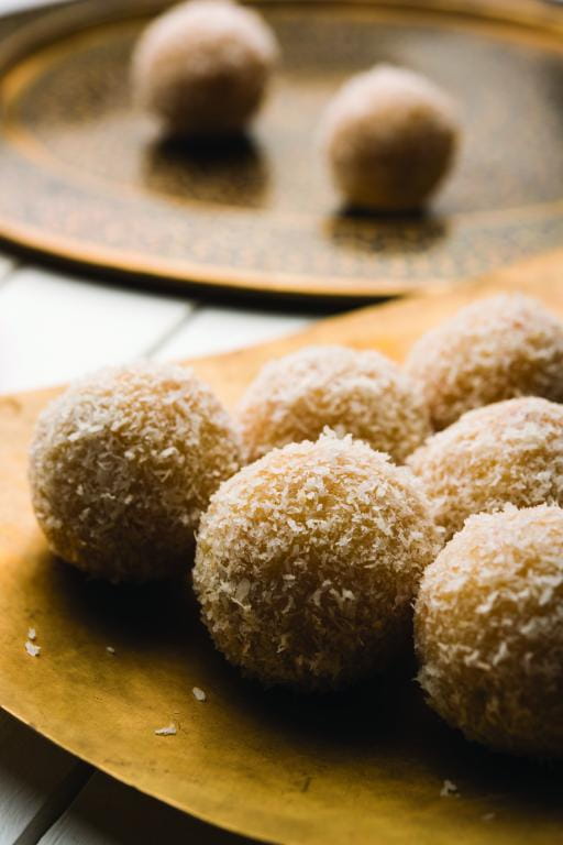 Kiwi Balls