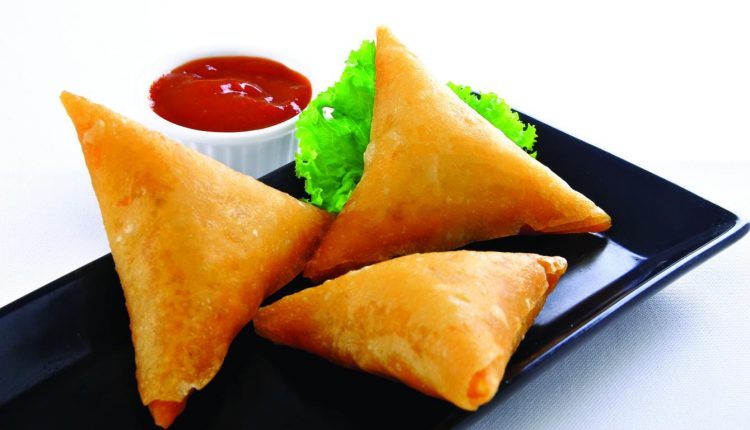 Cocktail Samosa