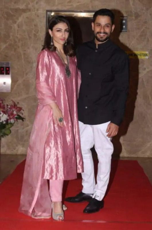 Ramesh Taurani’s bash
