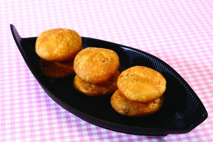 Shahi Mawa Kachori