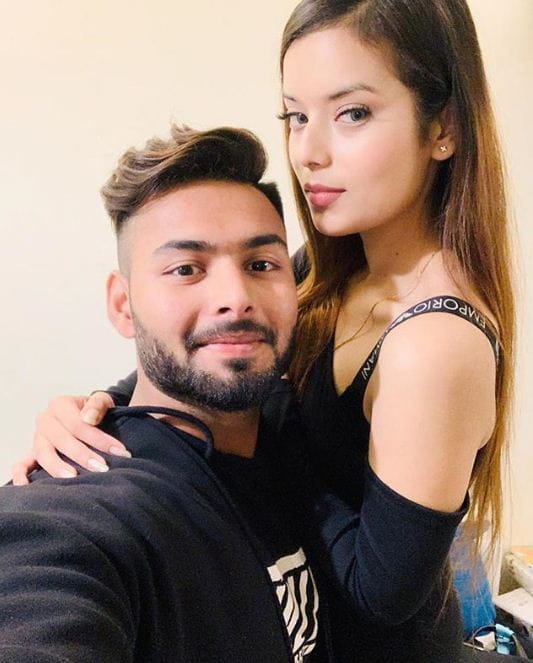 Rishabh Pant With Girlfriend Isha Negi