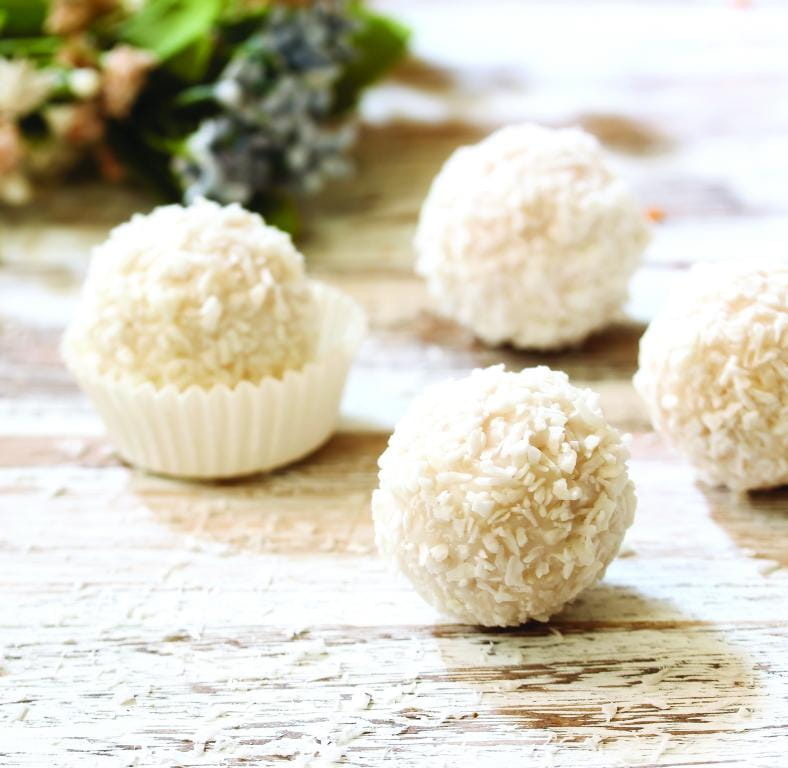 Coconut-Sesame Ladoo