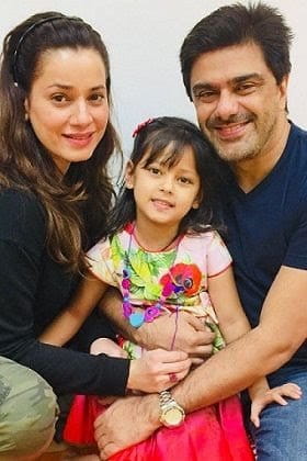 salim soni and mila korai with daughter