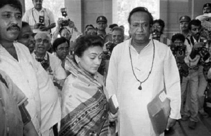 Ramayan Actress Dipika Chikhaliya With PM Modi