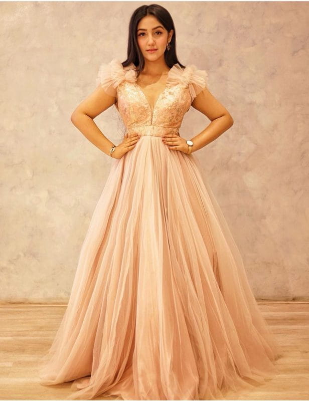 Ashnoor Kaur cute