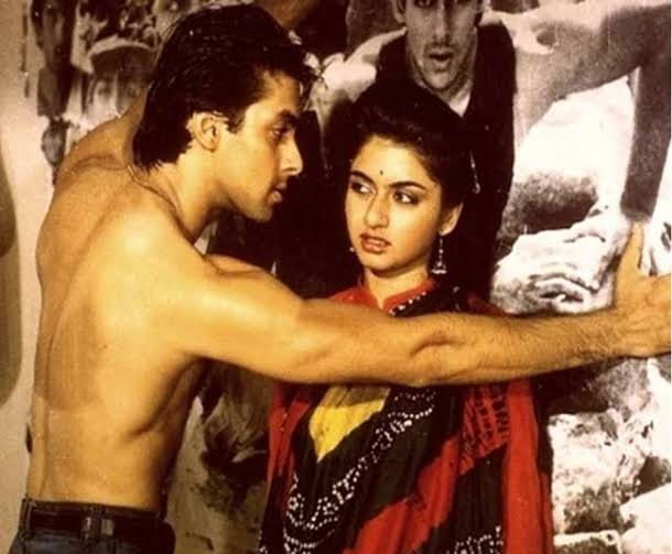 Salman Khan Was Asked To Catch And Smooch Bhagyashree