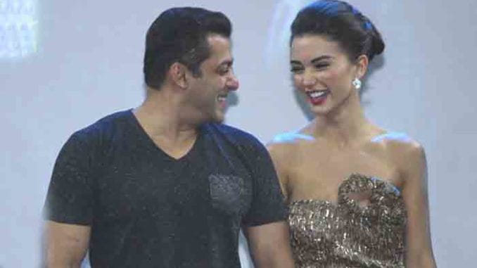 Salman Khan - Amy Jackson