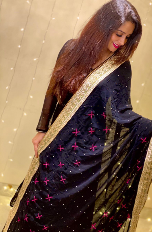 Dipika looking cute in black dress on Eid