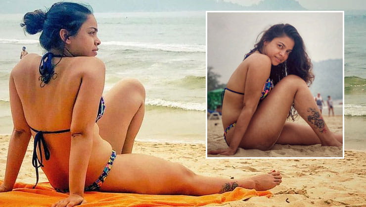 Sumona Chakravarti’s Smoking Hot Bikini Picture 